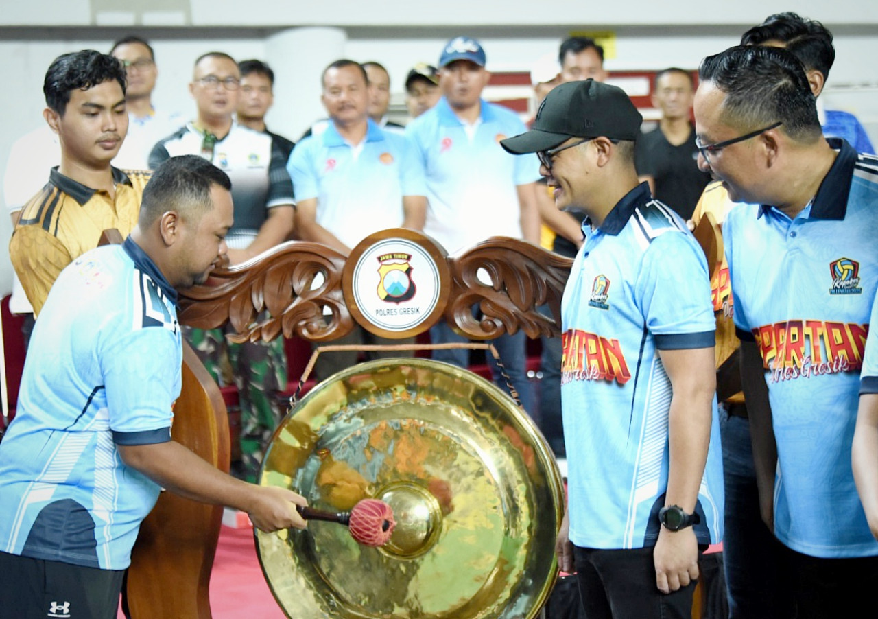 Turnamen Voli Kapolres Gresik Cup 2025 Resmi Dibuka, Junjung Sportivitas