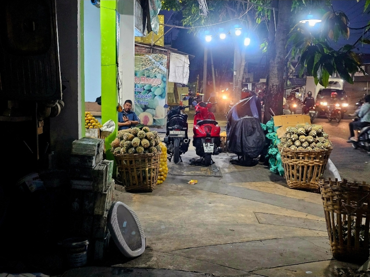 Trotoar di tutup paten