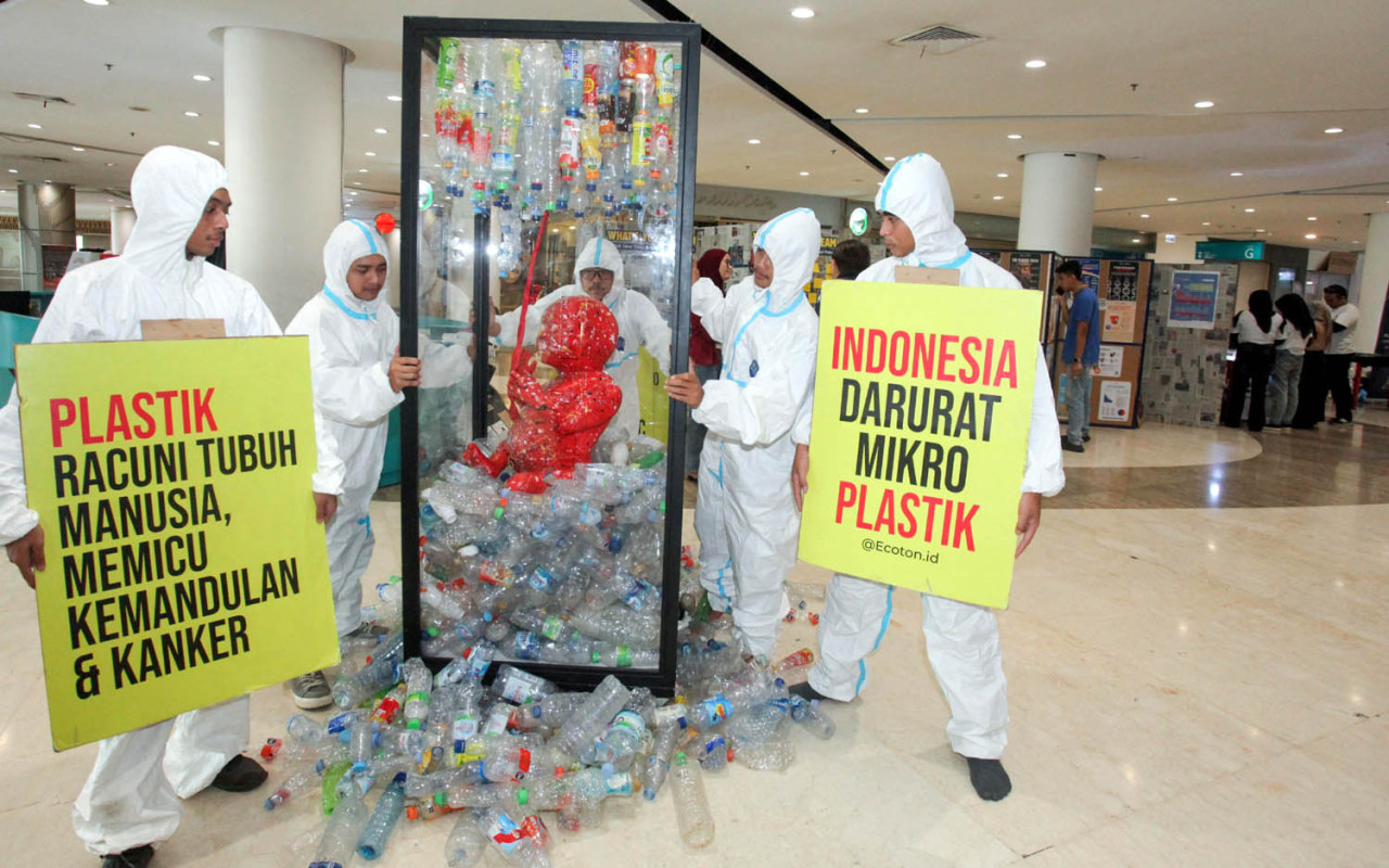 Ngeri! Bayi Terjerat Mikroplastik Warnai Launching JAYCA di Surabaya