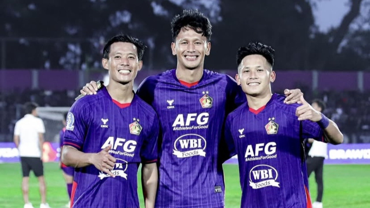 Pemain Persik Kediri merayakan kemenangan atas Malut United. (Foto: Persik Kediri/jatimnow.com)