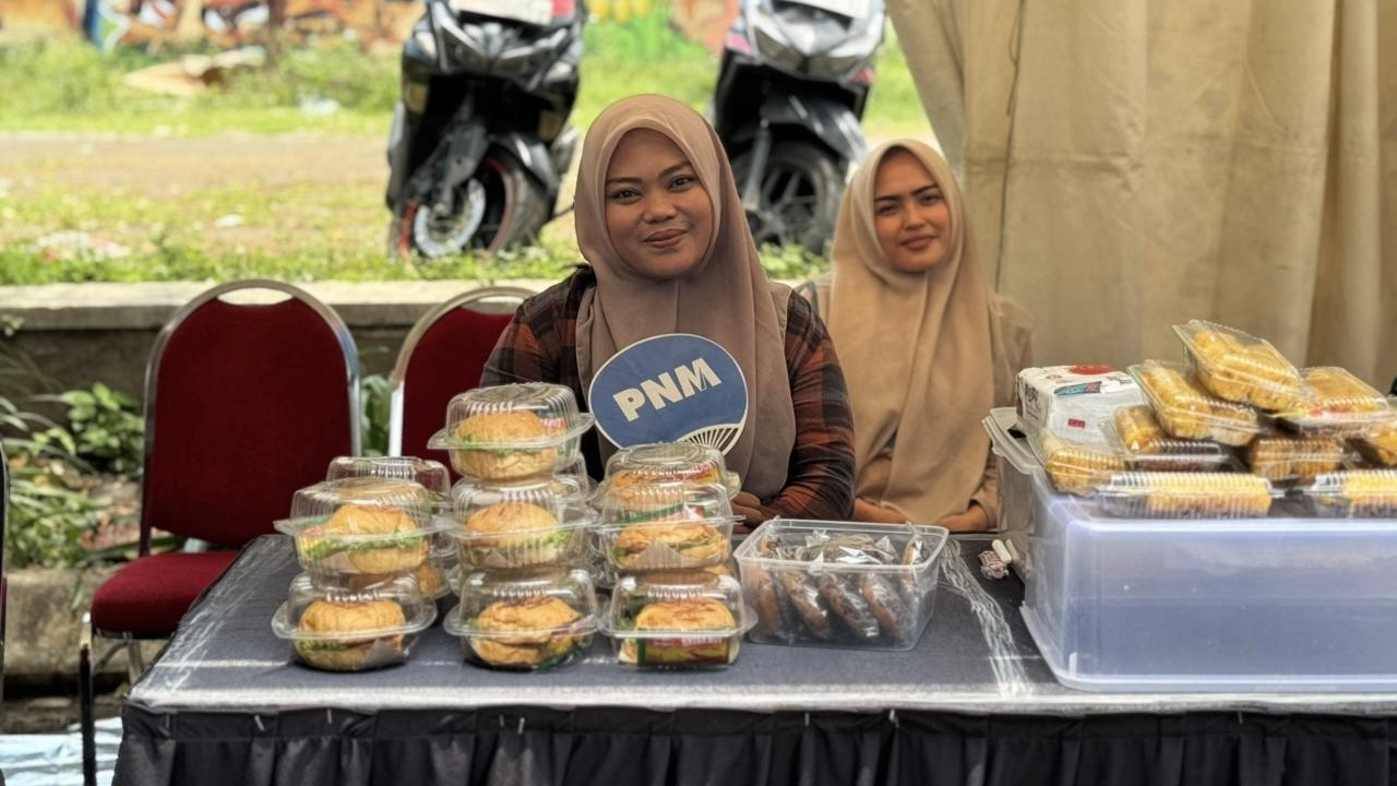 PNM Dukung UMKM Mekaar Ikuti Bazaar di Pro Futsal League 2025 Seri Malang