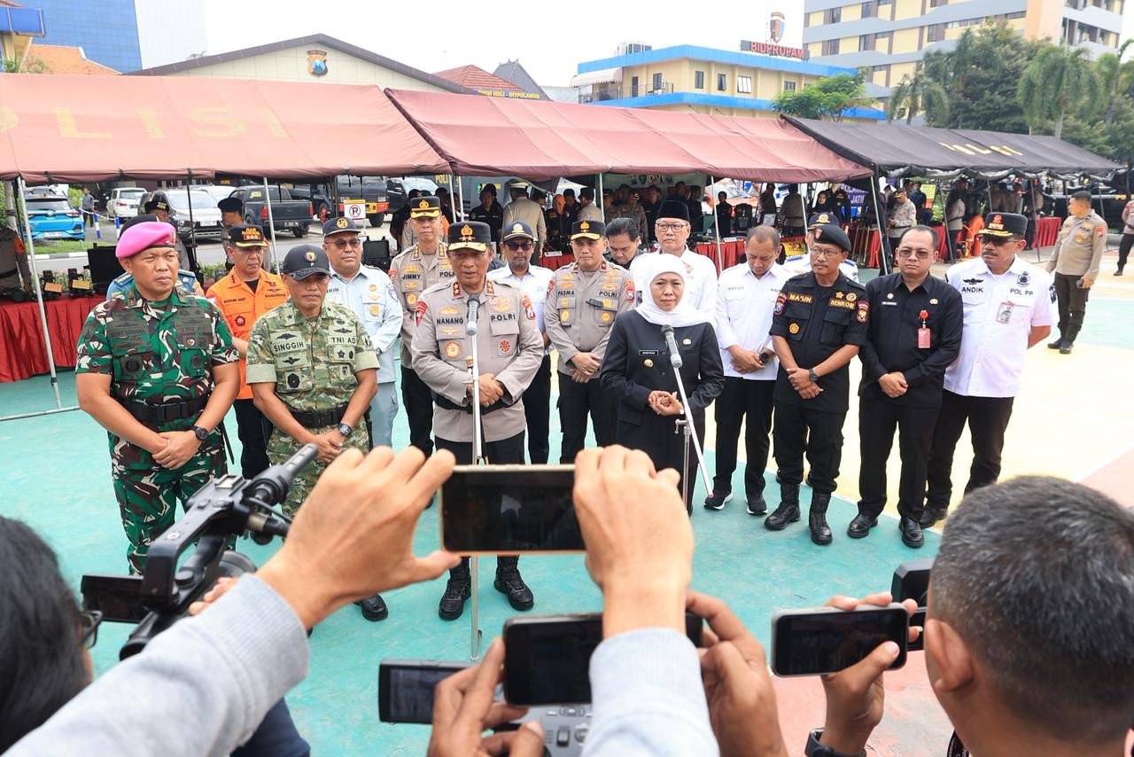 Foto: Kapolda Jawa Timur Irjen Pol Nanang Avianto usai memimpin Apel Gelar Pasukan Kesiapan Tanggap Darurat Bencana. (Polda Jatim/jatimnow.com)