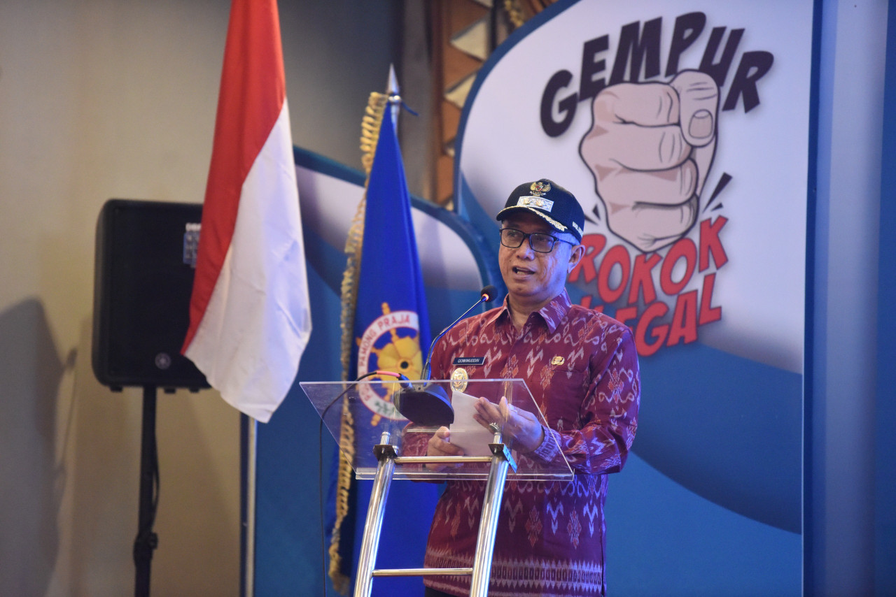 Wakil Wali Kota Kediri Qowimuddin membuka kegiatan Peningkatan Kapasitas SDM bagi Pelaksana Kegiatan Pemberantasan Barang Kena Cukai Ilegal. (Foto: Pemkot Kediri/jatimnow.com)