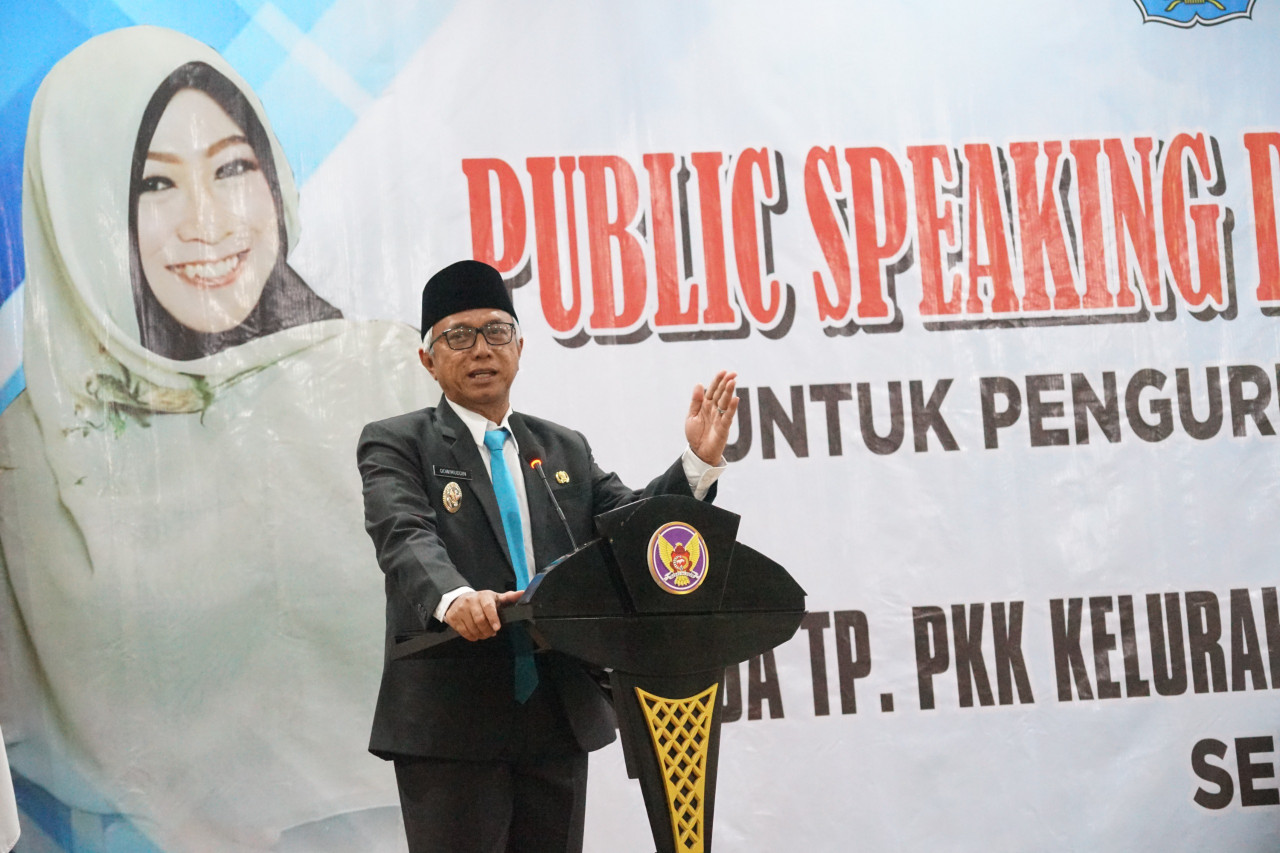 Buka Pelatihan Public Speaking, Gus Qowim: Komunikasi Kunci Keberhasilan Program PKK