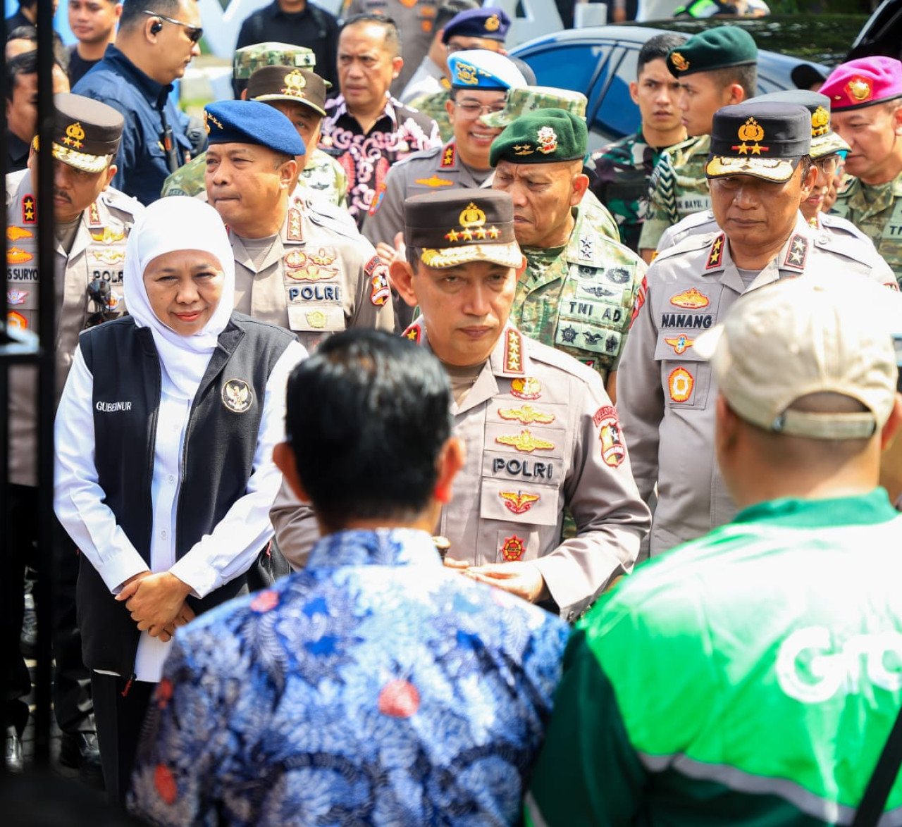 Pernyataan resmi Kapolri bersama Gubernur Khofifah usai apel bersama ojol di Malang, Jawa Timur (foto: Humas Pemprov Jatim for jatimnow.com)
