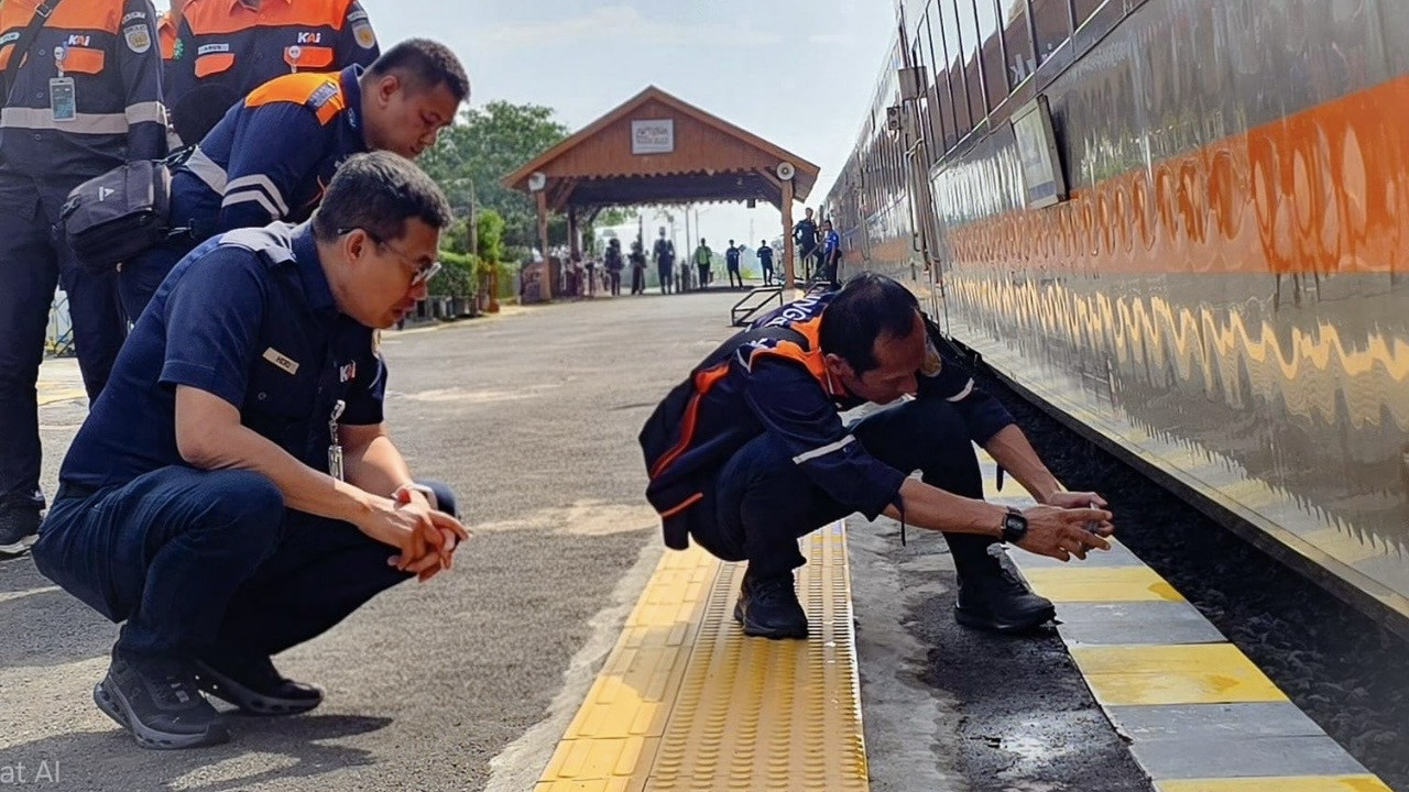 Pengecekan di wilayah Daop 7 Madiun. (Foto: KAI Daop 7 Madiun/jatimnow.com)