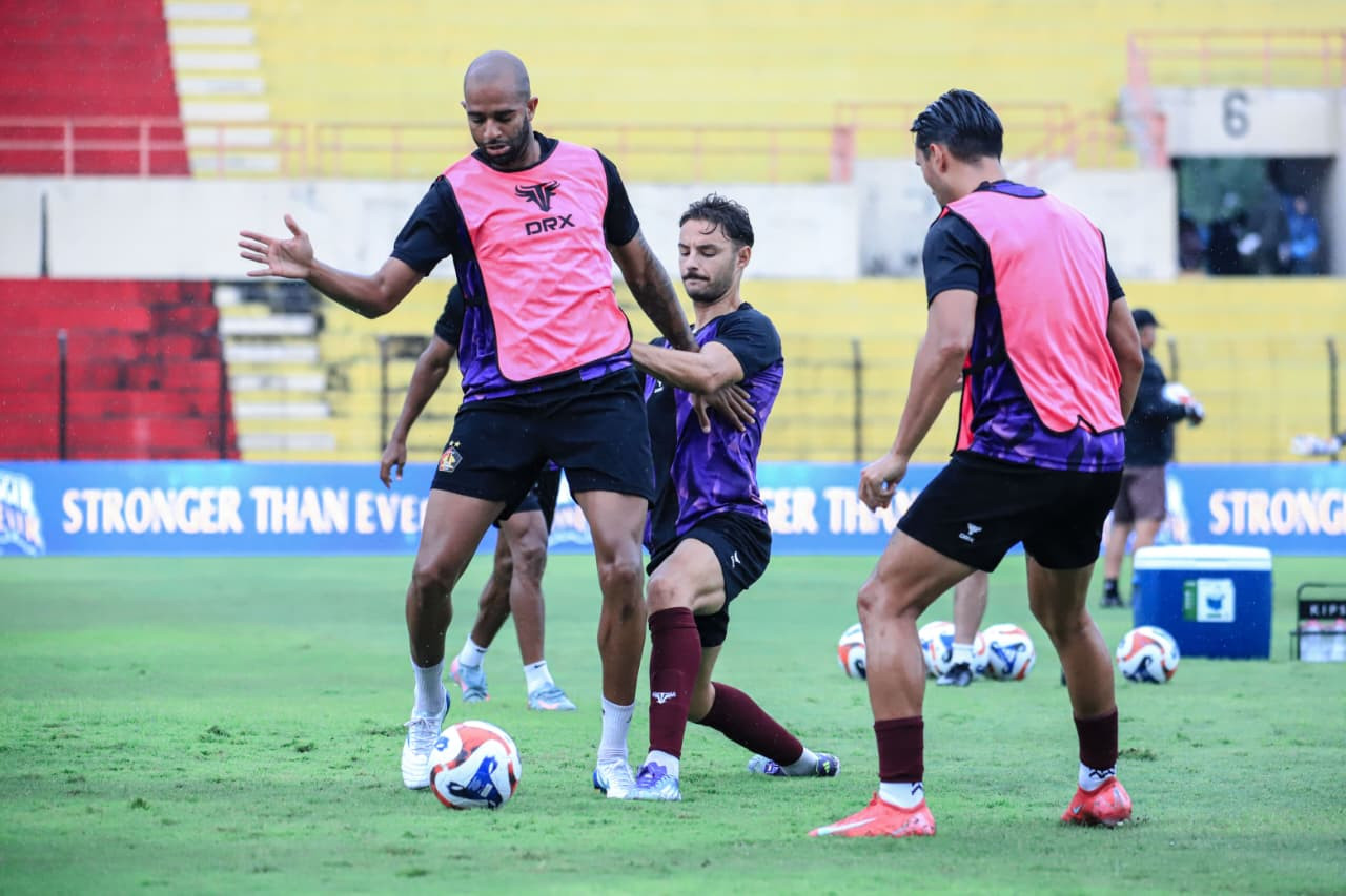 Foto: Pemain Persik Kediri saat berlatih. (Persik Kediri/jatimnow.com)