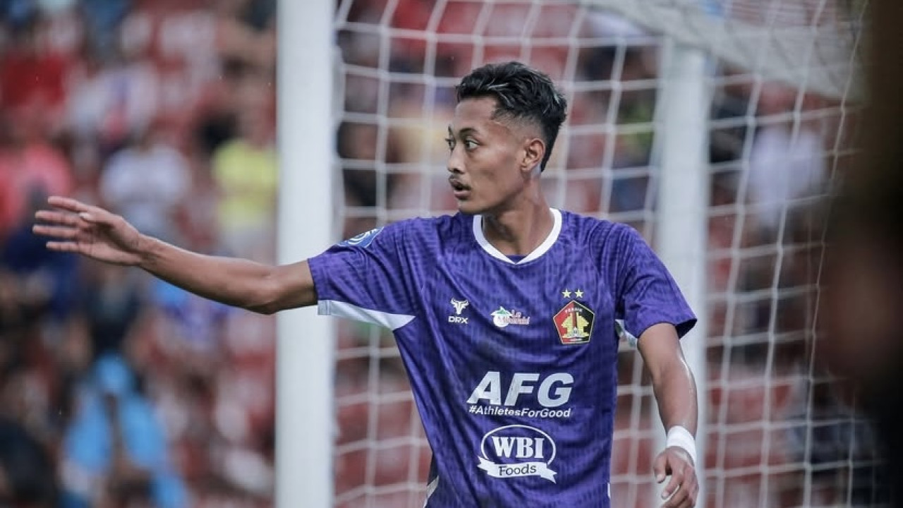 Potret Rifki Ray bersama Persik Kediri. (Foto: Persik Kediri/jatimnow.com )