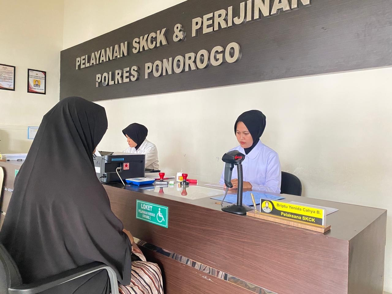 Pelayanan SKCK Polres Ponorogo. (Foto: Ahmad Fauzani/jatimnow.com)