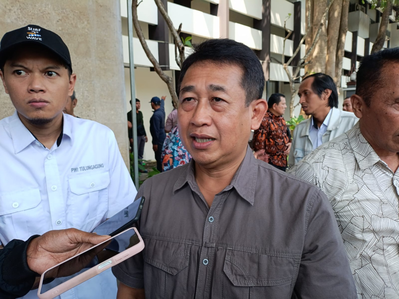 Foto: Kepala Badan Kepegawaian dan Pengembangan Sumber Daya Manusia (BKPSDM) Kabupaten Tulungagung, Soeroto. (Bramanta/jatimnow.com)