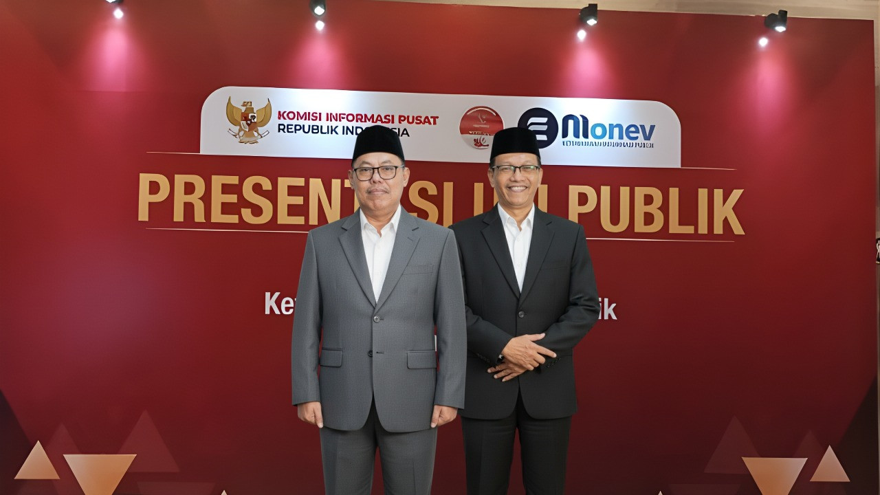 Rektor UIN KHAS Jember dan Kepala Biro AUPK, Dr. H. Nawawi. (Foto: Humas UIN KHAS/jatimnow.com)