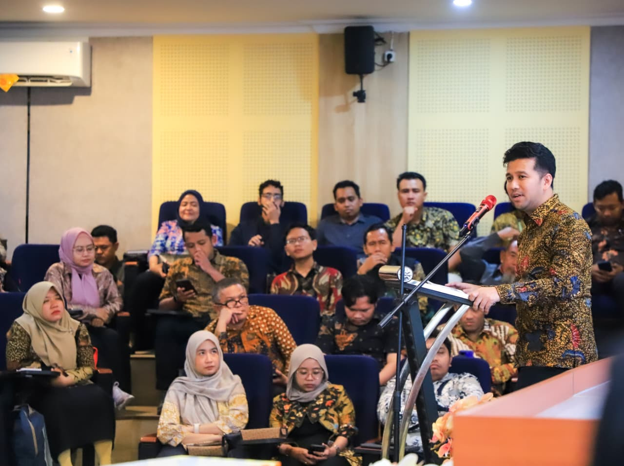 Wagub Jatim Emil Elestianto Dardak (foto: Humas Pemprov Jatim for jatimnow.com)