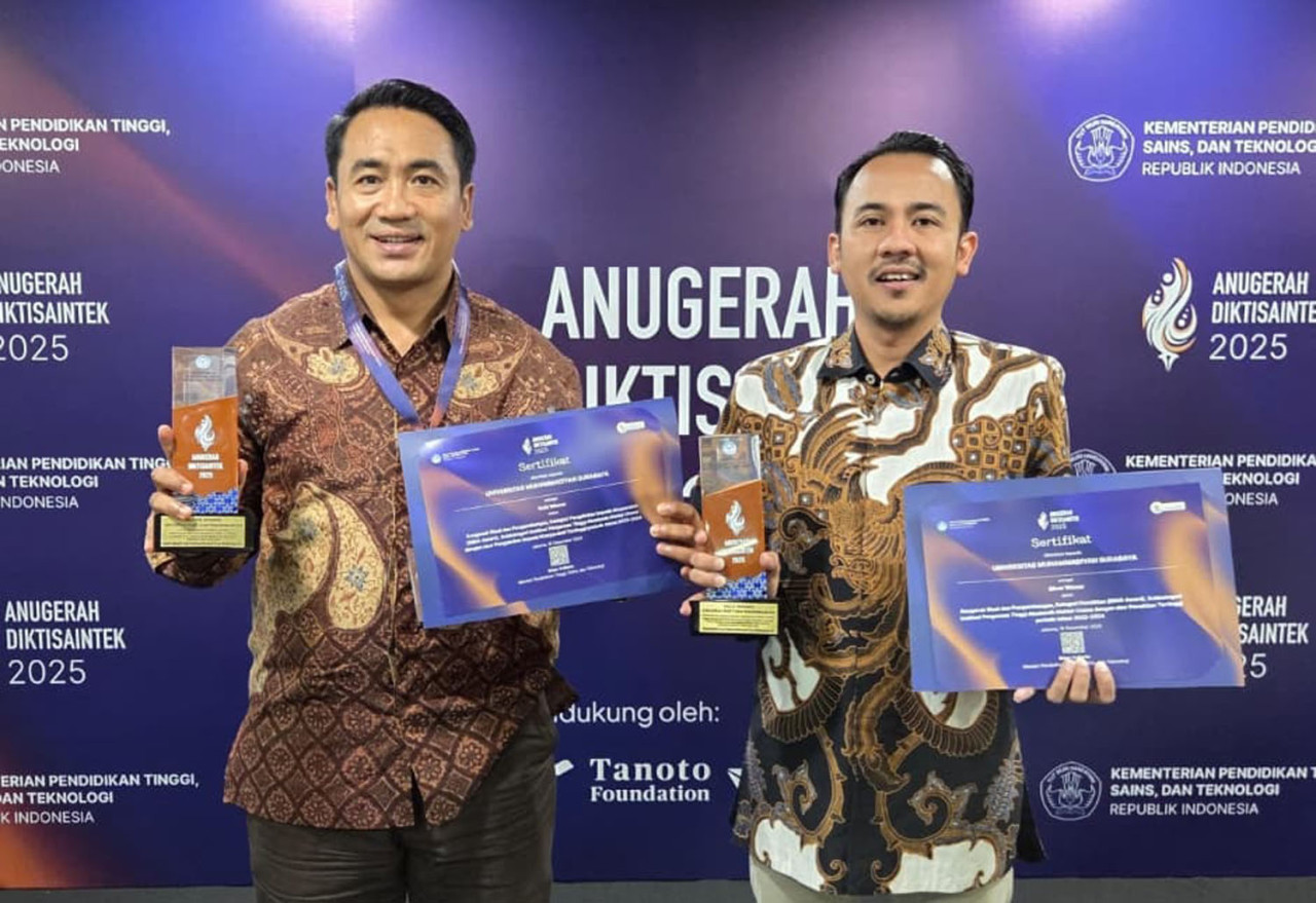 UMSURA berhasil memborong dua penghargaan bergengsi dalam ajang Anugerah Diktisaintek 2025. (Foto: Humas Umsura/jatimnow.com)