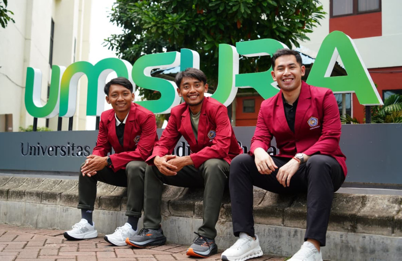 Reza Pahlevi dan Atlet Balap Sepeda SEA Games Resmi Masuk Kuliah di Umsura