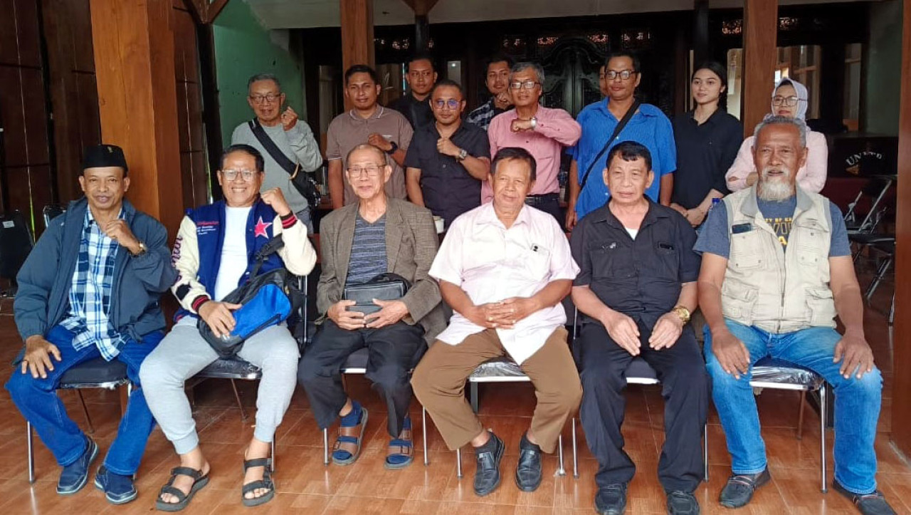 Eks GMNI Pecinta Buku gelar FGD, soroti pentingnya pemberdayaan SDM & SDA berbasis Pancasila untuk keadilan sosial. (Foto: GMNI/jatimnow.com)