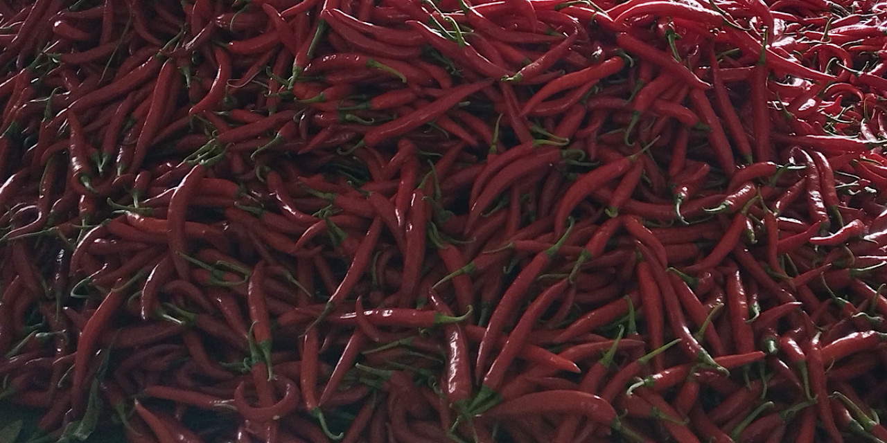 Cabai di Pasar Kediri.