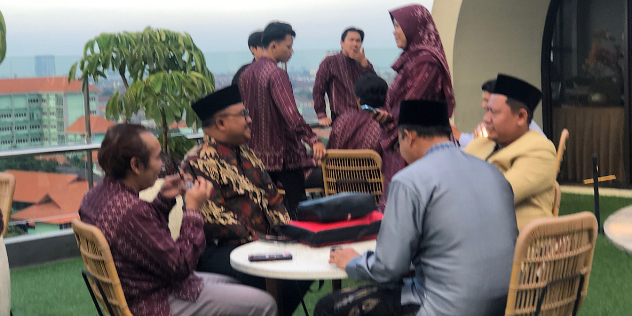 Amazing Ramadan, Buka Puasa di EXCOTEL Surabaya Berhadiah Umrah dan Dubai