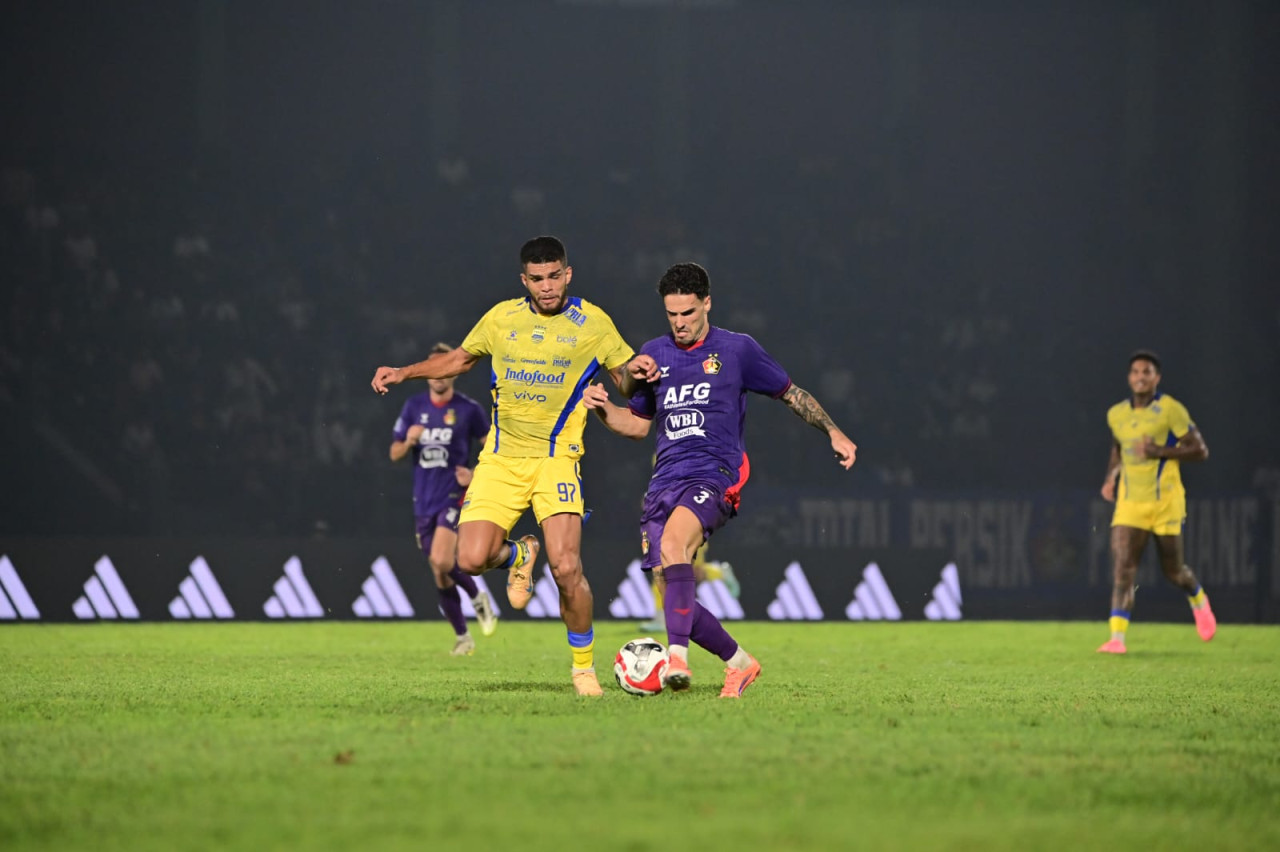 Foto: Pemain Persik Kediri saat melawan Persib Bandung. (Persik Kediri/jatimnow.com)