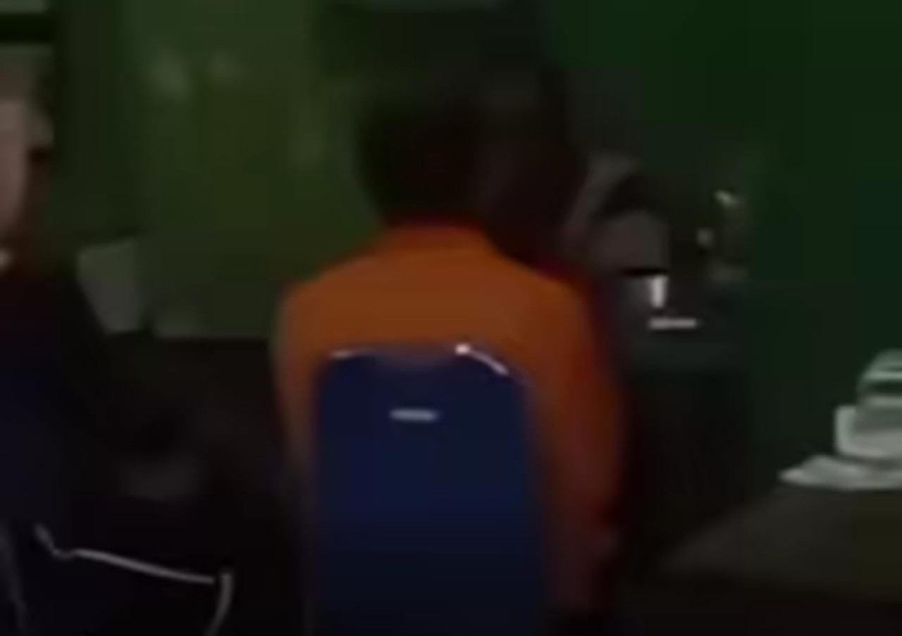 Oknum guru tersebut saat ini masih menjalani pemeriksaan oleh Dispendik Jember. (tangkapan layar video)