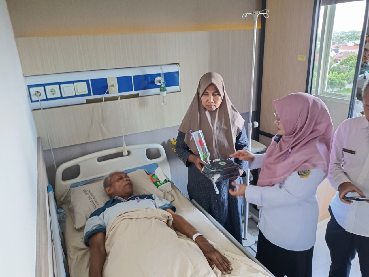 Foto: Pasien kanker di RSUD dr Iskak Tulungagung. (Bramanta/jatimnow.com)