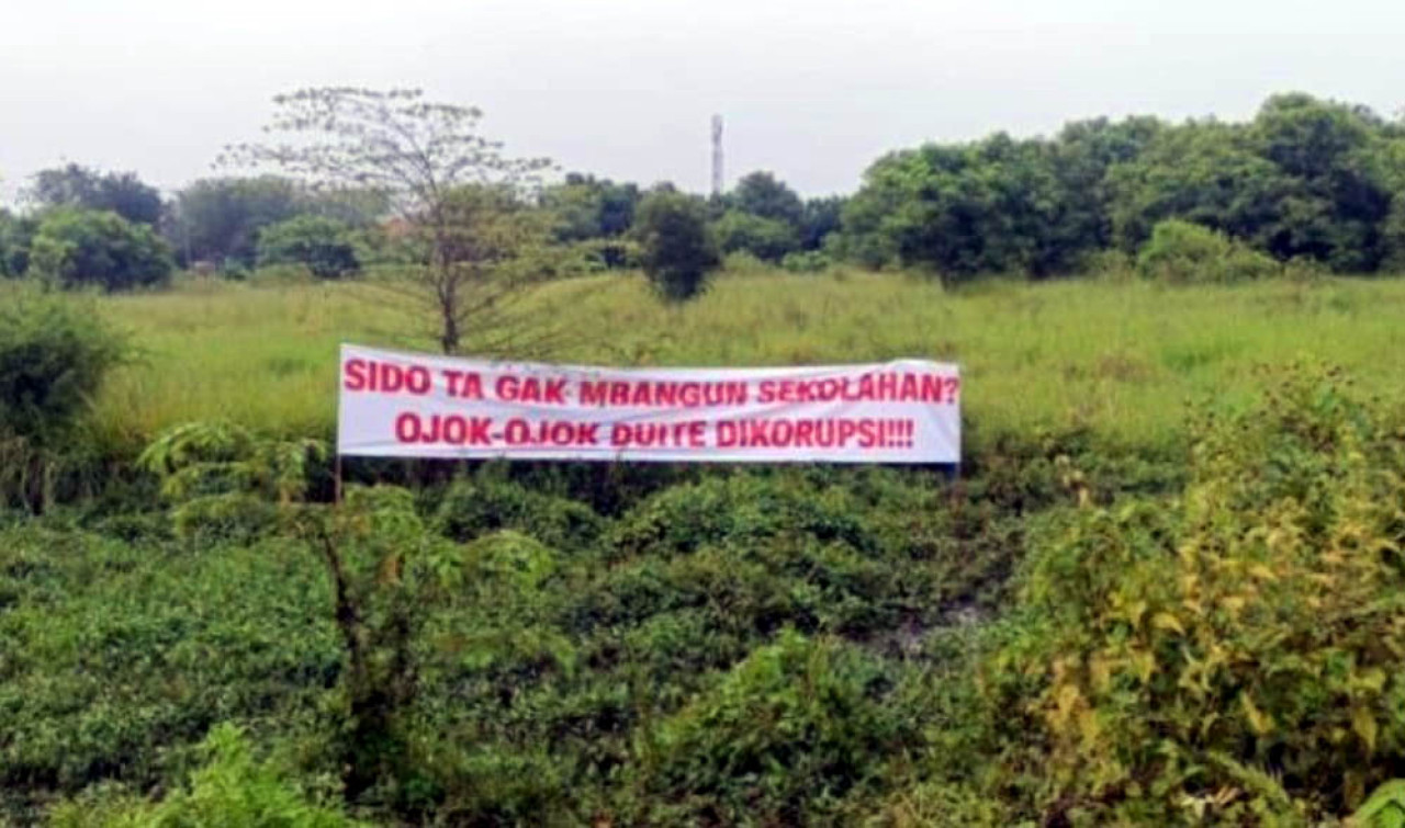 Lahan SMKN Prambon Sidoarjo  yang kini bermasalah. (Foto/jatimnow.com)