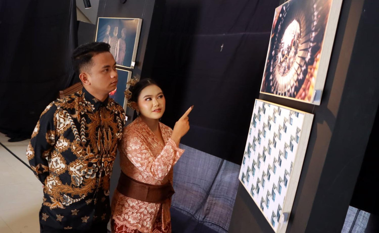 Eksplorasi Visual Mahasiswa Unitomo Lewat Pameran RUPA, Hadirkan 21 Karya Foto