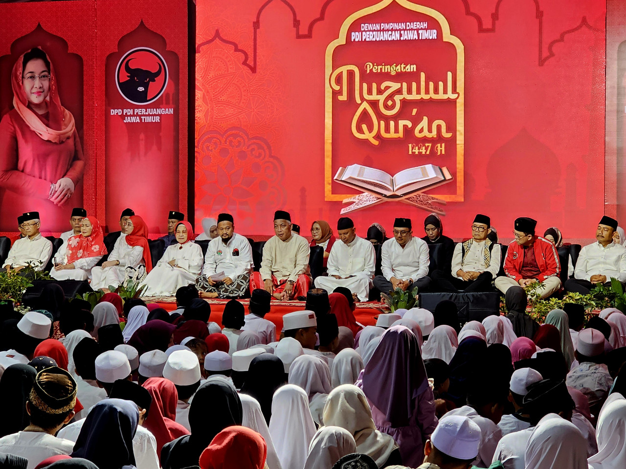 Peringatan Nuzulul Quran di Kantor DPD PDIP Jatim Surabaya (foto: Ni'am Kurniawan/jatimnow.com)
