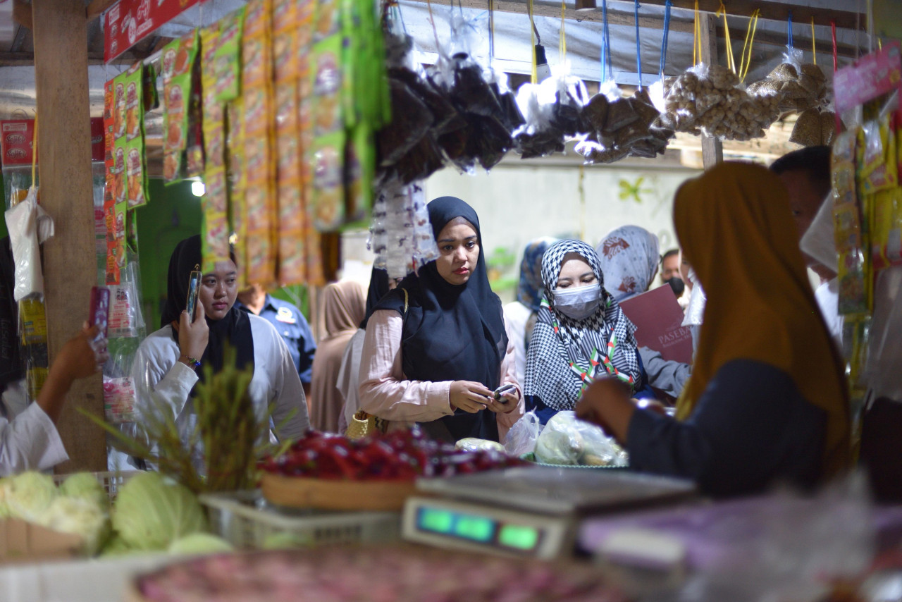 Anggota Komisi VIII DPR RI sekaligus Ketua DPD Partai NasDem Kabupaten Probolinggo, Dini Rahmania (foto: Zal for jatimnow.com)