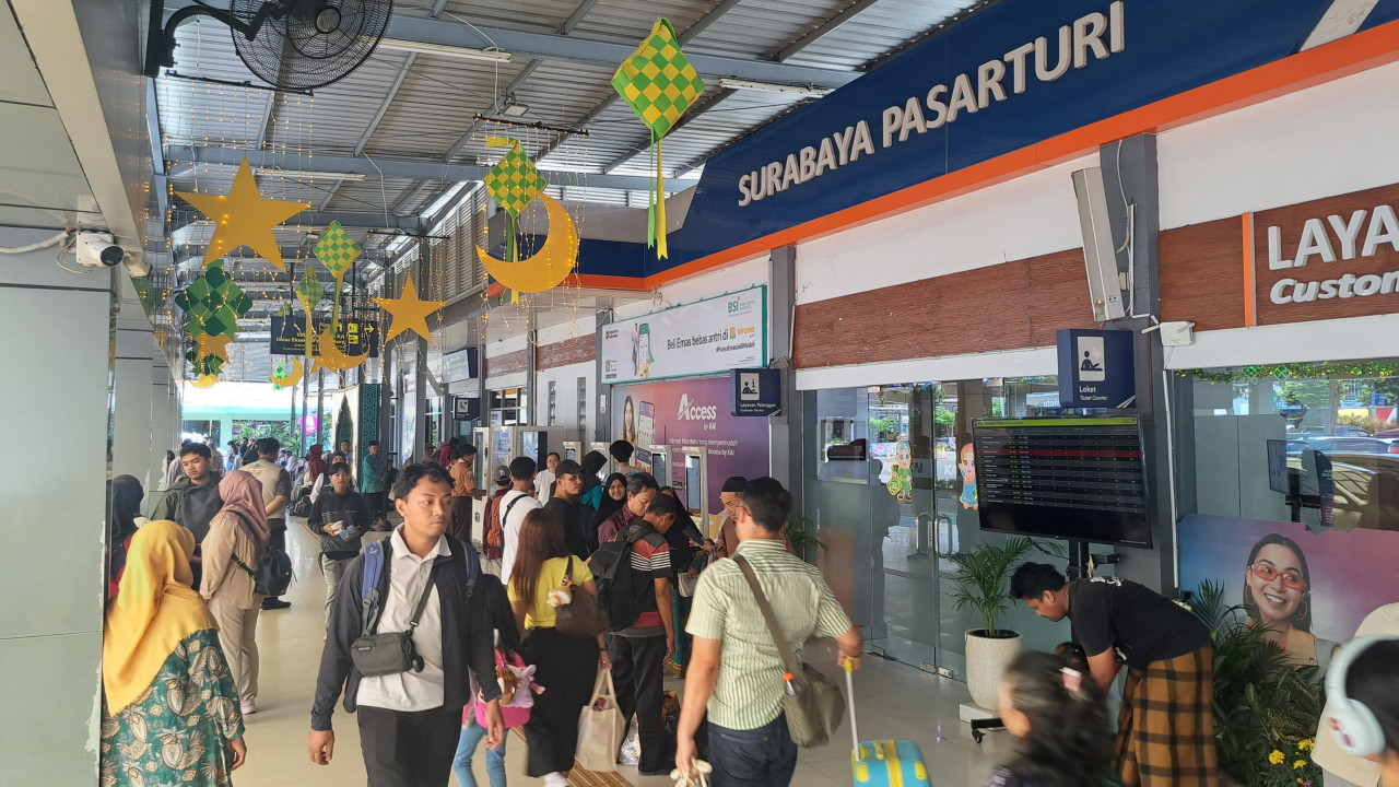 Arus Balik Menggeliat, 50 Ribu Penumpang Padati Stasiun di Daop 8 Surabaya