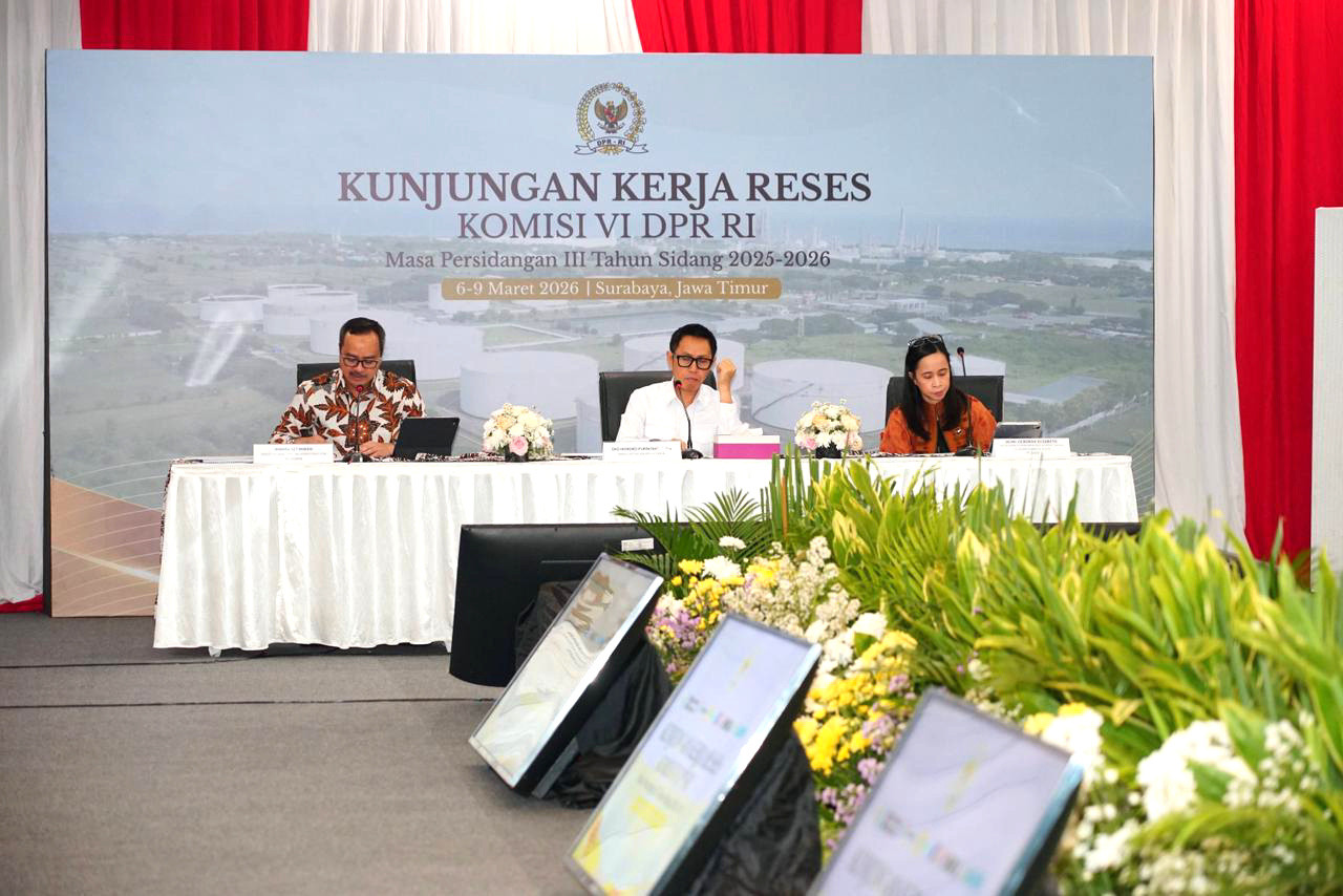Komisi VI DPR RI menggelar rapat koordinasi dengan Pertamina Patra Niaga di Surabaya, Jumat (06/3). (Foto: Pertamina for jatimnow.com).