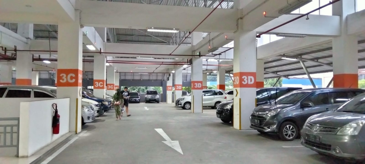 Pemkot Surabaya Siapkan Fasilitas Penitipan Kendaraan, Ini Lokasi dan Tarifnya