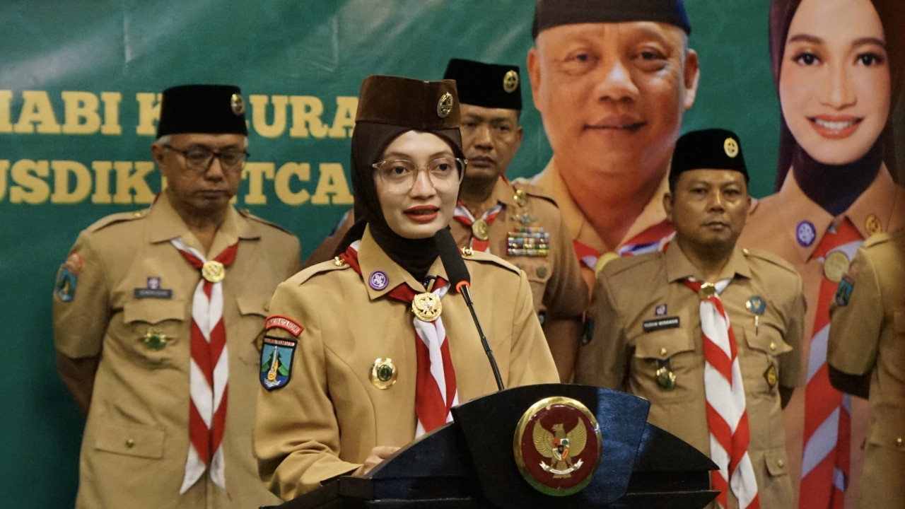 Wali Kota Kediri Vinanda Prameswati selaku Ketua Mabicab saat menghadiri pelantikan silaturahmi Kwarcab Pramuka Kota Kediri. (Foto: Pemkot Kediri/jatimnow.com)