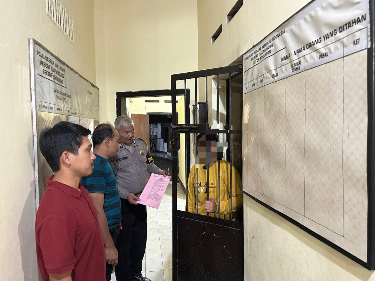Foto: Pelaku saat dijebloskan ke ruang tahanan. (Polres Tulungagung/jatimnow.com)