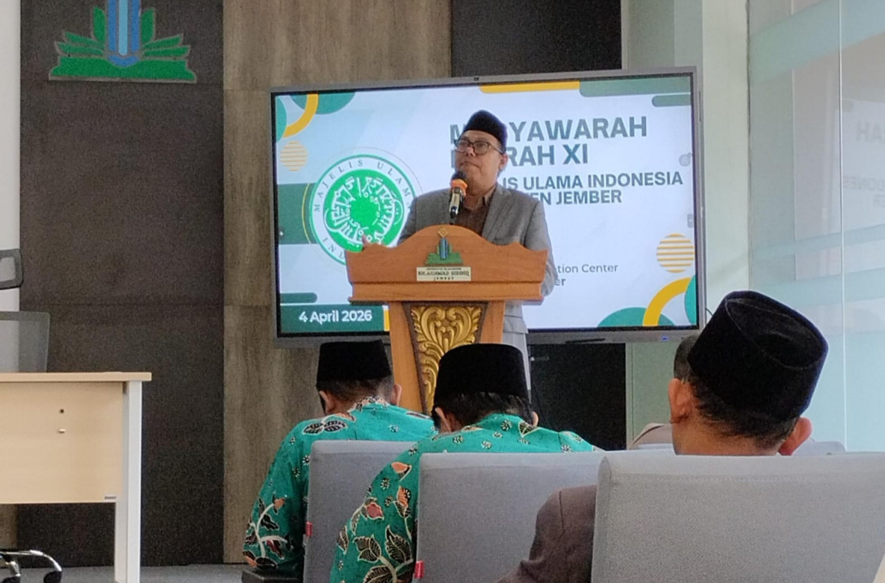 Foto: Rektor Prof. Hepni saat membuka Musda ke-XI. (Foto: Fadli for jatimnow.com)