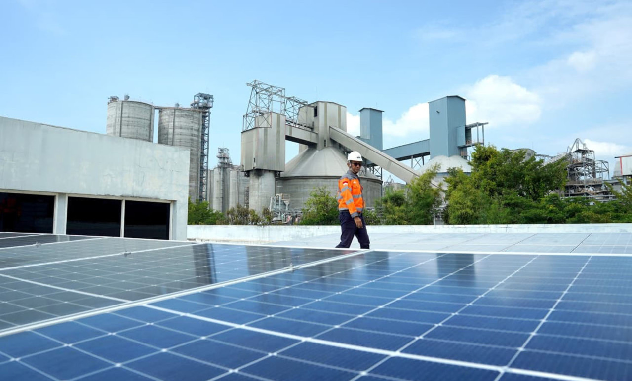 Efisiensi Energi SIG, Pakai RDF dan Panel Surya Demi Tekan Emisi