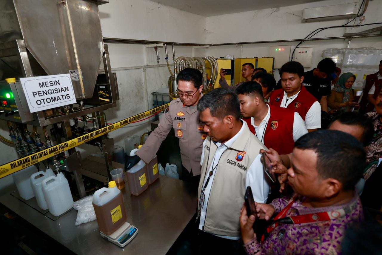 Polda Jatim Tindak Tegas Produsen MinyaKita Nakal, Isi Tak Sesuai Kemasan