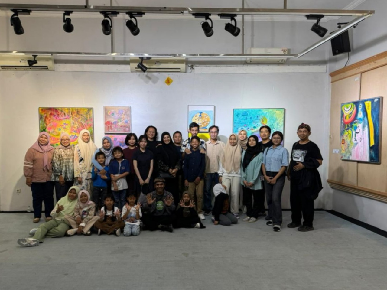 Sanggar DAUN Gelar Pameran HUT ke-22 di Galeri Prabangkara Surabaya