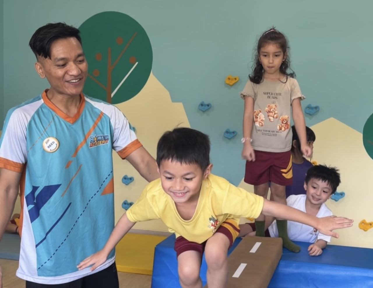 Binus School Surabaya Kenalkan Pembelajaran Berbasis AI