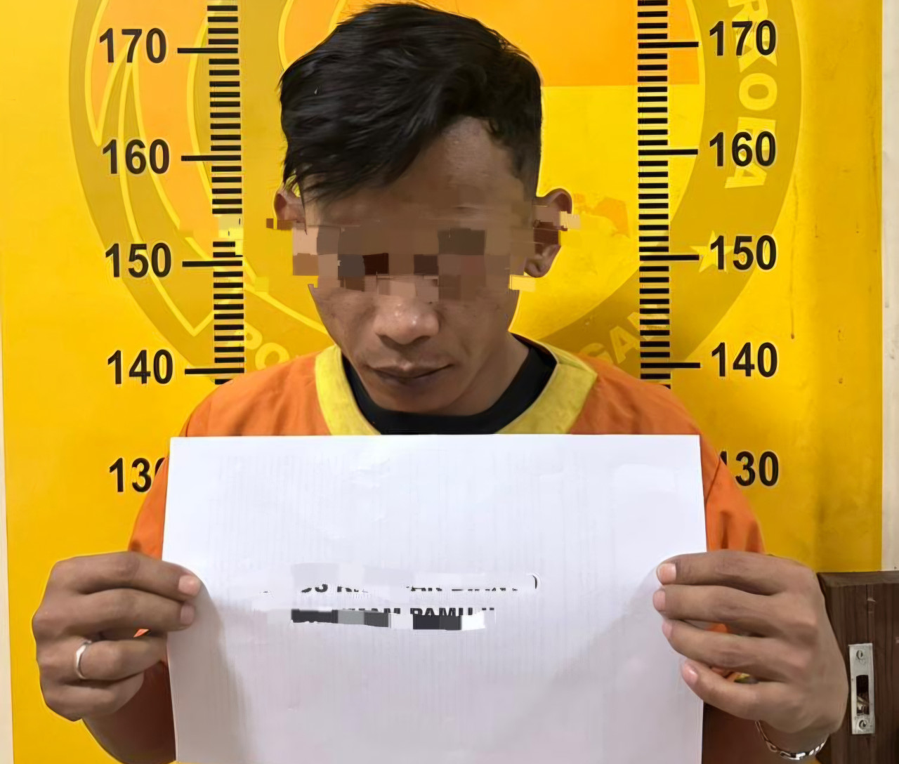 Gerebek Kontrakan di Babat, Polres Lamongan Ringkus Residivis Pengedar Narkoba