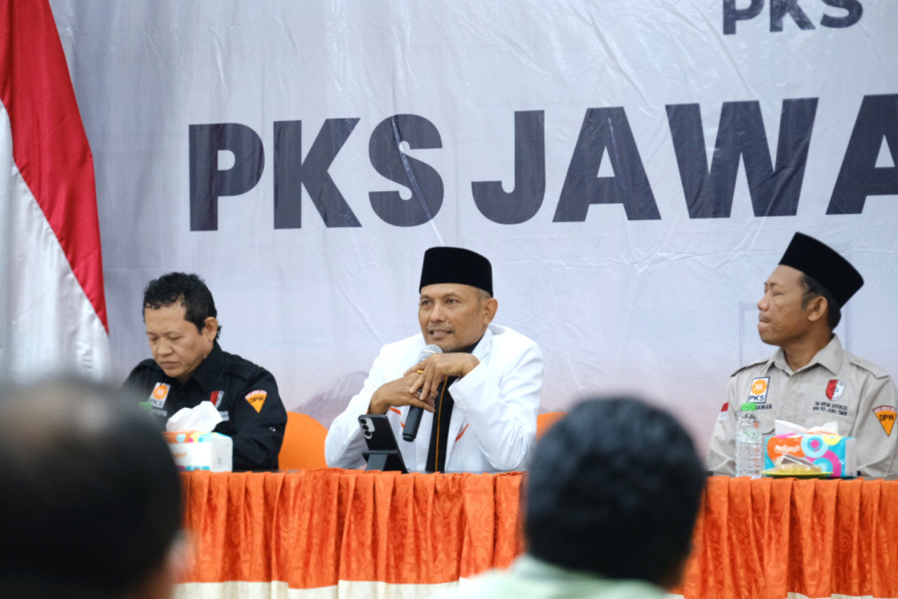 PKS Jatim Beasiswai Kader Jadi Advokat, Siap Beri Bantuan Hukum Gratis
