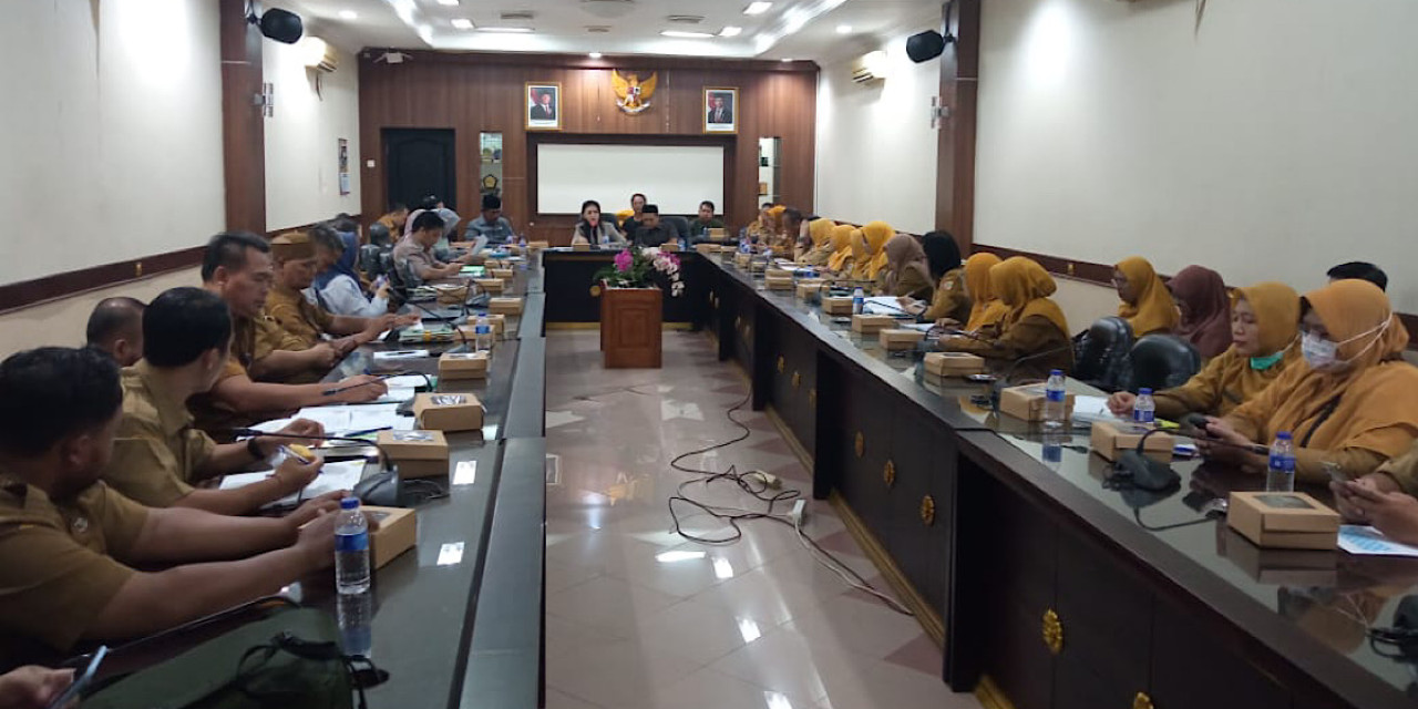 Komisi D DPRD Jember saat RDP penanganan kasus campak. (Foto: Sugianto/jatimnow.com)