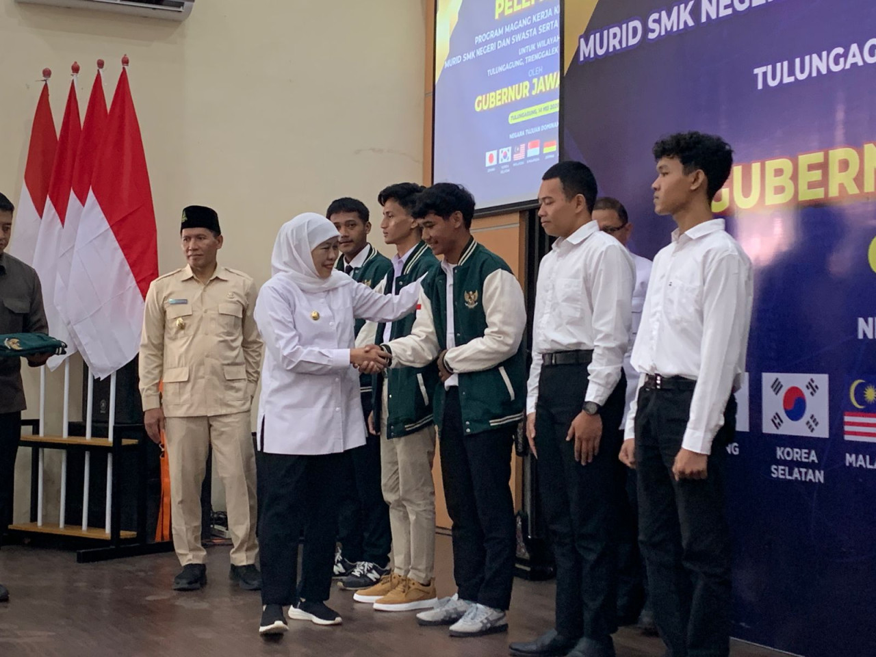 4.920 Lulusan SMK Jatim Dikirim ke Luar Negeri, Tulungagung Sumbang Terbesar
