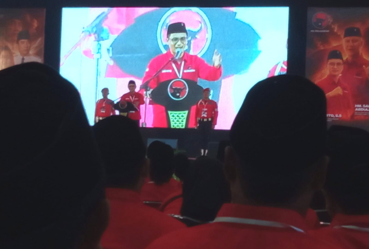 Incar Suara Pemilih Pemula, PDIP Jember Lantik Ratusan Pengurus PAC Milenial