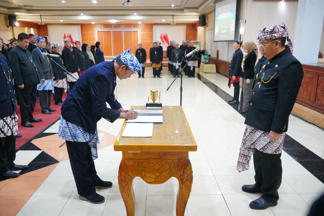 Puluhan Pejabat Pemkot Probolinggo Dimutasi, Ini Harapan Wali Kota