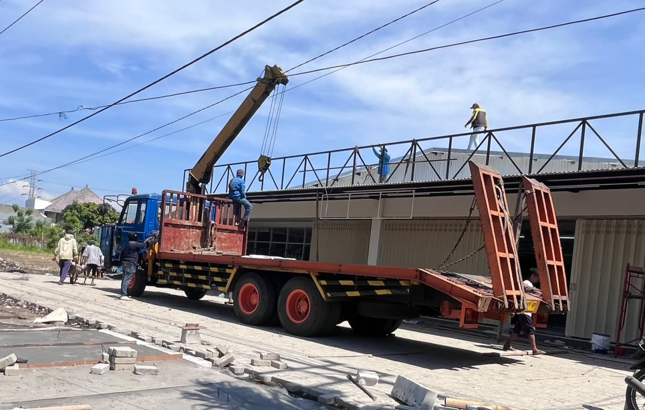 Ketua DPRD Kota Probolinggo Minta Proyek Swalayan Jalan Cokro Distop
