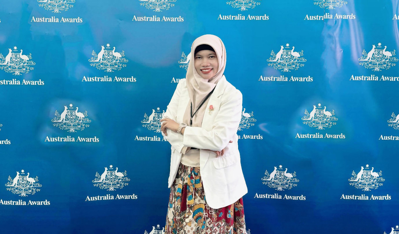 Alumni Farmasi UNAIR apt. Khusnul Fitri Hamidah. (Foto: FF UNAIR for jatimnow.com)