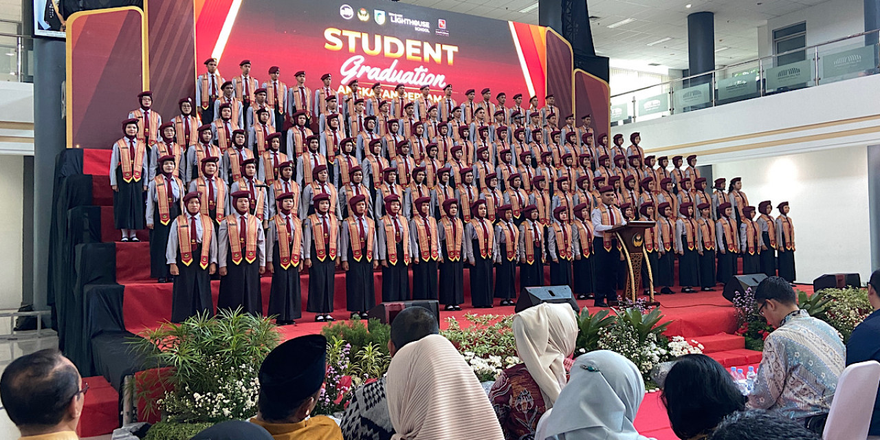 73 Persen Lulusan SMA Dharma Wanita 1 Pare Boarding School Tembus PTN Jalur SNBT