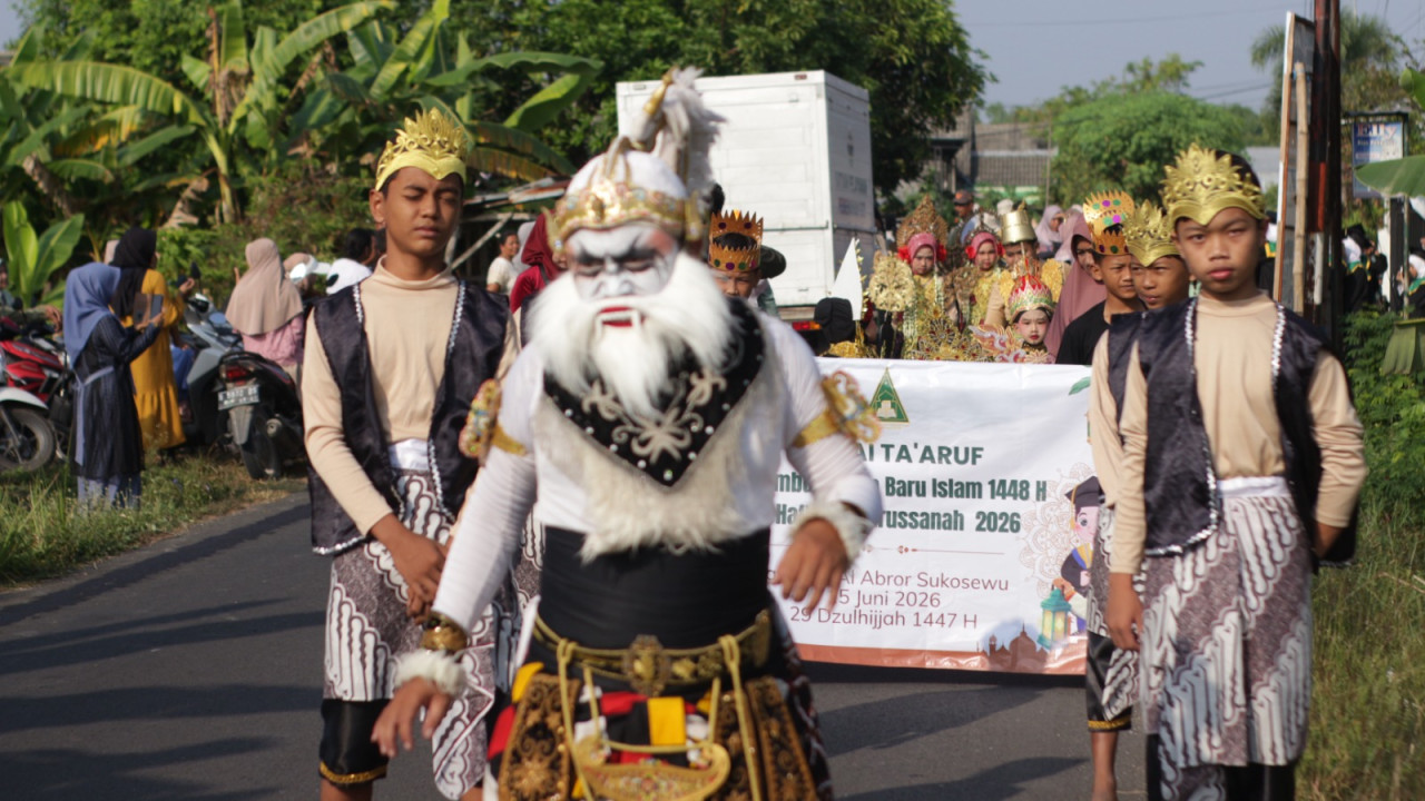 Cara Unik Siswa di Bojonegoro Peringati Tahun Baru Islam 1448 H