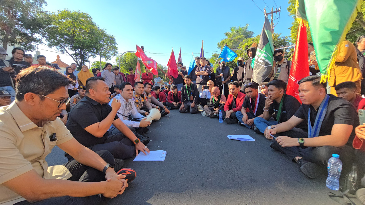 DPRD Surabaya Komitmen Kawal Aspirasi Mahasiswa Cipayung Plus