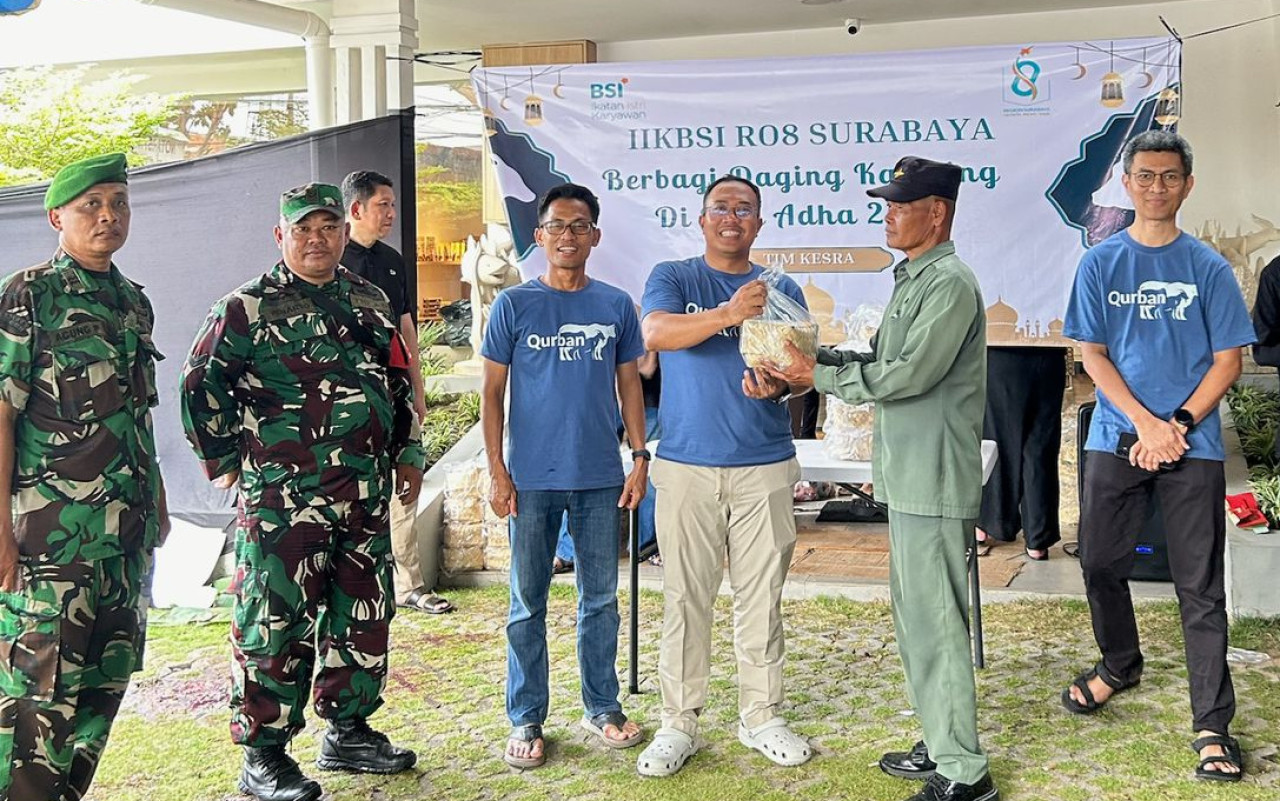 BSI Surabaya Salurkan 479 Hewan Kurban, Ribuan Warga Jatim Terima Manfaat